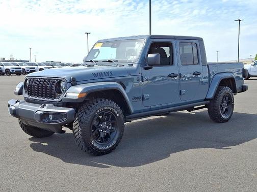 2024 Jeep Gladiator Sport