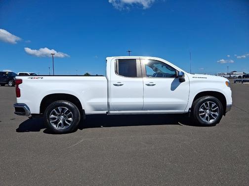 Summit White 2023 Chevrolet Silverado 1500 LT