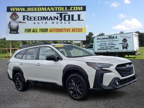 Crystal White Pearl 2025 Subaru Outback Onyx Edition