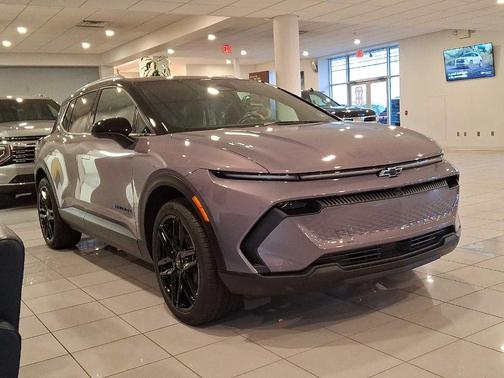 2026 Chevrolet Equinox EV LT 2