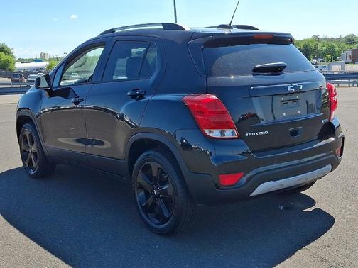 Mosaic Black Metallic 2018 Chevrolet Trax Premier