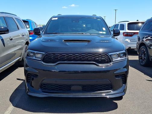DB Black Clearcoat 2026 Dodge Durango GT Plus HEMI V8