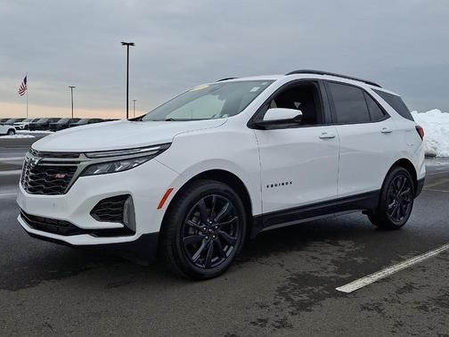 2023 Chevrolet Equinox RS