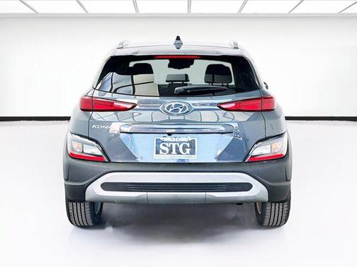 Thunder Gray 2022 Hyundai KONA SEL