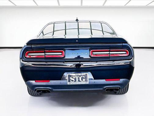 2017 Dodge Challenger R/T