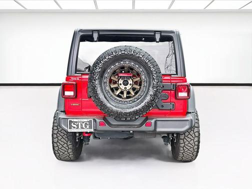 Firecracker Red Clearcoat 2023 Jeep Wrangler Rubicon