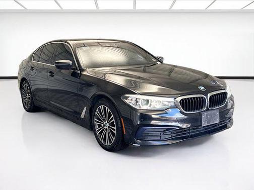 2019 BMW 530 i