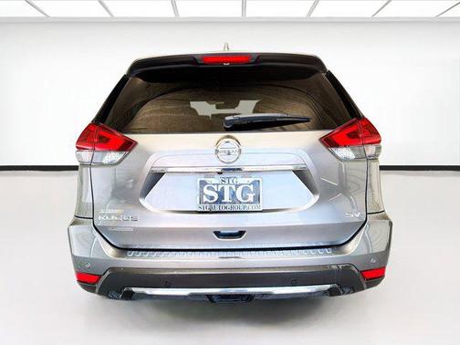 Gun Metallic 2019 Nissan Rogue SV
