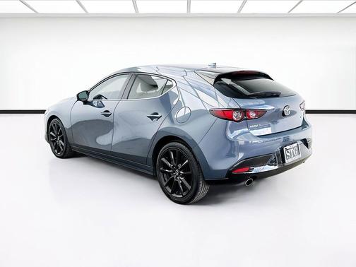 Machine Gray Metallic 2021 Mazda Mazda3 FWD w/Premium Package