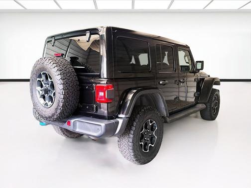 Black Clearcoat 2022 Jeep Wrangler Unlimited 4xe Rubicon