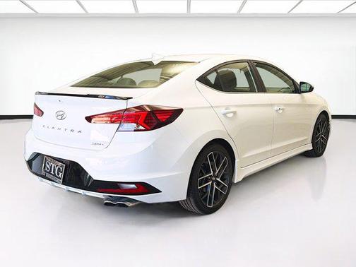 2019 Hyundai ELANTRA Sport