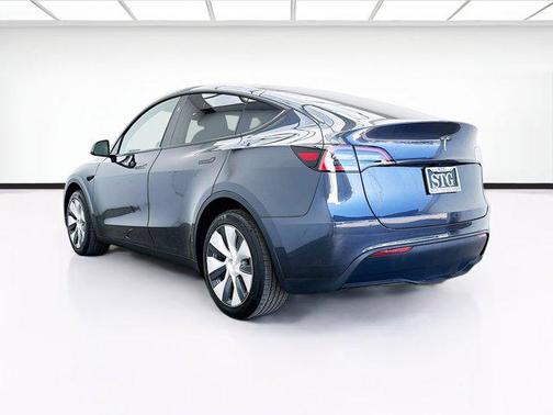 Stealth Grey 2024 Tesla Model Y Long Range Single Motor Rear-Wheel Drive