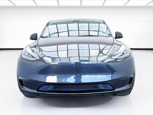Stealth Grey 2024 Tesla Model Y Long Range Single Motor Rear-Wheel Drive
