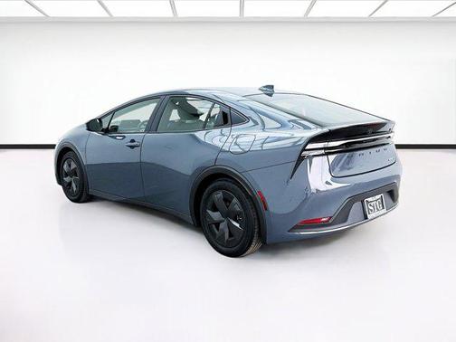 2025 Toyota Prius Plug-In Hybrid XSE Premium