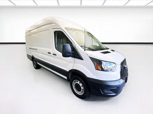 2022 Ford Transit-250 Base