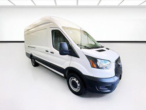 2022 Ford Transit-250 Base