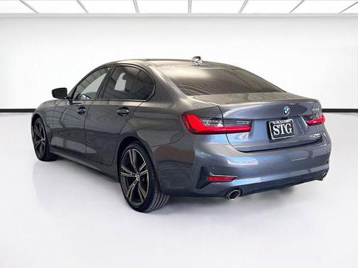 2022 BMW 330 330i