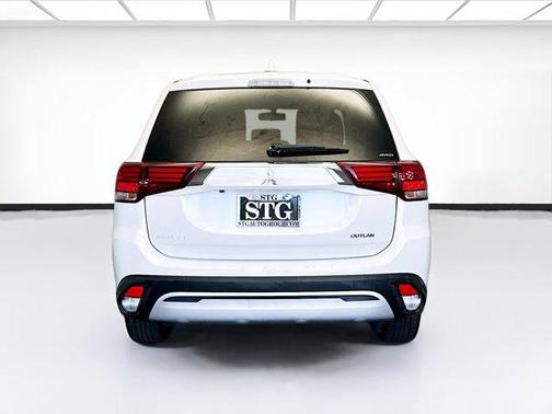 2019 Mitsubishi Outlander ES