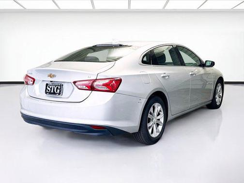 2022 Chevrolet Malibu FWD LT