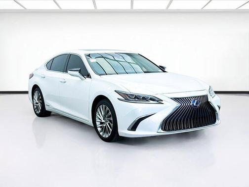 2021 Lexus ES 300h Luxury