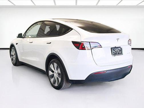 2022 Tesla Model Y Long Range Dual Motor All-Wheel Drive