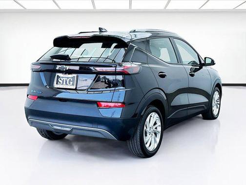 2023 Chevrolet Bolt EUV FWD LT
