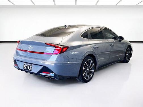 2020 Hyundai SONATA Limited