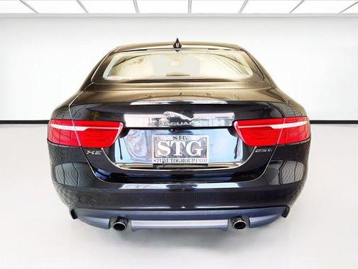 Narvik Black 2017 Jaguar XE 25t Prestige