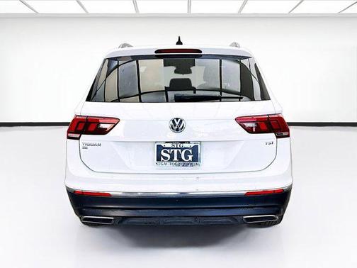 Pure White 2018 Volkswagen Tiguan 2.0T SE