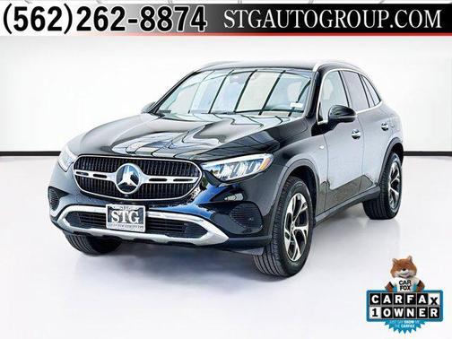 Black 2025 Mercedes-Benz GLC 350e Base