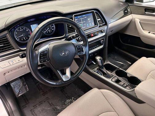 2018 Hyundai SONATA Limited