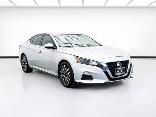 2022 Nissan Altima S FWD