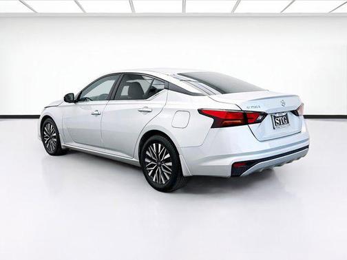 2022 Nissan Altima S FWD