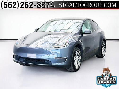 Midnight Silver Metallic 2023 Tesla Model Y Long Range Dual Motor All-Wheel Drive