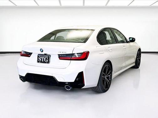 2024 BMW 330 i