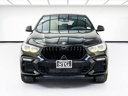 Black Sapphire Metallic 2020 BMW X6 sDrive40i