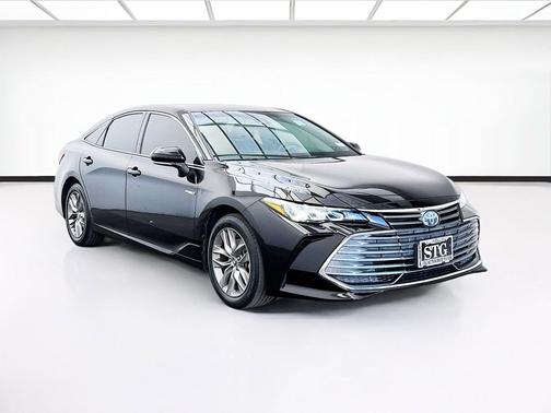 Opulent Amber 2020 Toyota Avalon Hybrid XLE Plus
