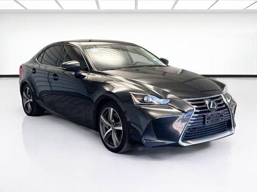 2018 Lexus IS 300 Base