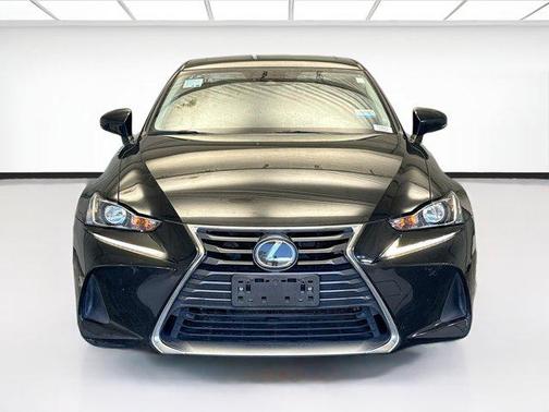 2018 Lexus IS 300 Base