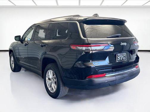 2022 Jeep Grand Cherokee L Laredo