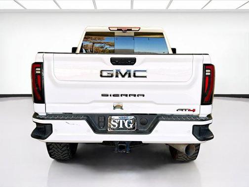 2024 GMC Sierra 2500 AT4