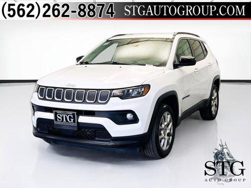 2022 Jeep Compass Latitude Lux