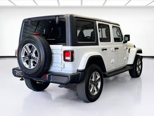 2022 Jeep Wrangler Unlimited Sahara