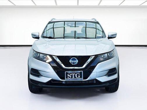 2020 Nissan Rogue Sport SV