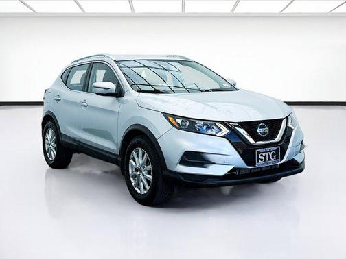 2020 Nissan Rogue Sport SV