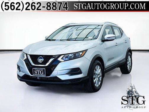 2020 Nissan Rogue Sport SV