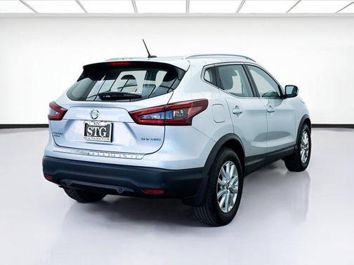 2020 Nissan Rogue Sport SV