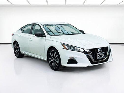 2021 Nissan Altima SR FWD