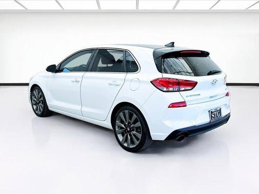 2018 Hyundai Elantra GT Sport