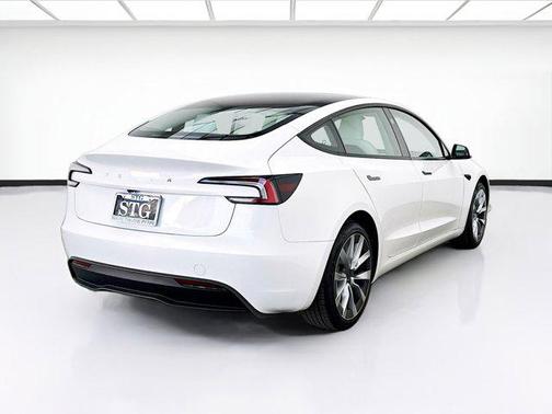 Pearl White Multi-Coat 2025 Tesla Model 3 Long Range